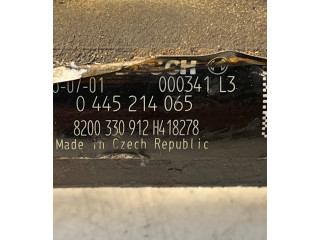 Топливная рампа 8200330912, 0445214065   Renault Trafic II (X83)  