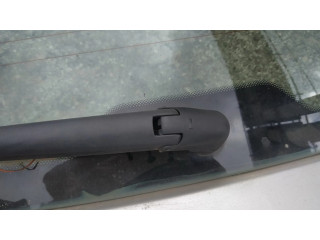 Моторчик заднего дворника     Fiat Stilo