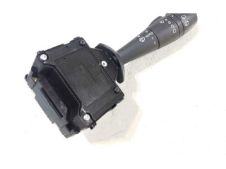 Ручка стеклоочистителей 255675887R   Renault Captur