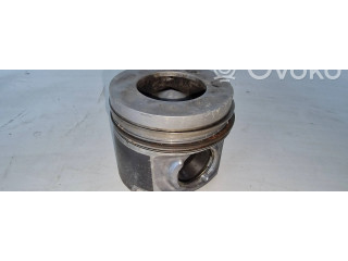 Píst 84L110   BMW 5 F10 F11   3.0  