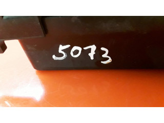   Pojistková skříňka MR409811   Mtsubishi Pajero Sport I 2004