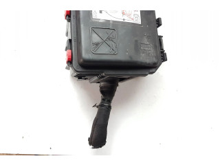   Pojistková skříňka 9824510780, 9826717980   Peugeot 2008 II 2022