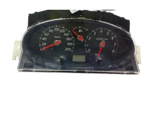 Přístrojová deska  Nissan Micra 2003   