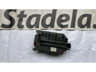   Pojistková skříňka A2215403150, 2215403150   Mercede-Benz S W221 2007