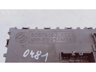 Блок предохранителей 60679160   Alfa Romeo 156    