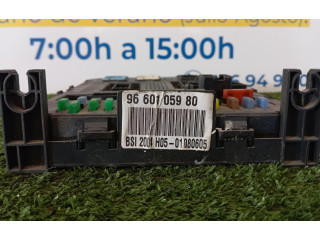 Блок управления двигателя 9660105980   Citroen Berlingo