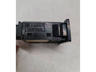 Přístrojová deska  Toyota Avensis T250 2005 156762  