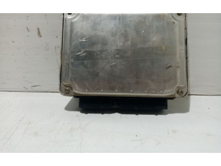 Řídící jednotka 8L0906018Q, 26SA7192   Audi TT Mk1 2000