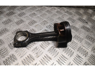 Píst 2700300420, A2700300420   Mercedes-Benz CLA C117 X117 W117    M 270.910 
