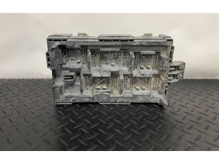   Pojistková skříňka 22798217   Cadillac Escalade 2010