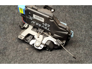 Рулевая рейка  Замок багажника 3D1837015AS, 3D1837015   Volkswagen Touran I 2003 - 2010 года