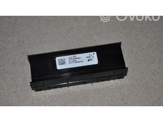 Блок управления климат-контролем 13598156, KLE-P824   Chevrolet Camaro