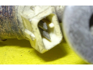 Топливная рампа 037906031J, 0280150955   Volkswagen PASSAT B4  