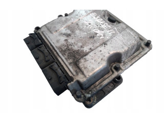 Блок управления двигателем Блок управления 028101078   Renault Espace I
