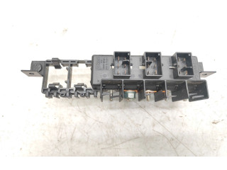 Рулевая рейка  Блок предохранителей 8L0941822A, 896083000   Audi A8 S8 D2 4D 1994 - 2002 года
