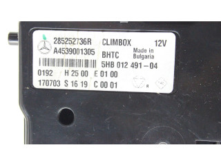 Блок управления климат-контролем 285252736R, A4539001305   Smart ForFour II W453
