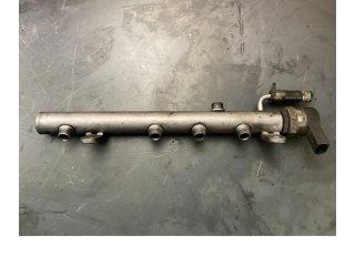 Vstřikovací lišta A6420702495   Mercedes-Benz R W251     