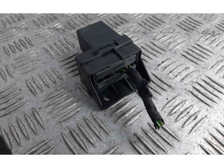   Pojistková skříňka 0035453205   Mercedes-Benz C W202 1996