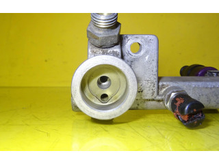 Vstřikovací lišta 90411552, 90411551   Opel Omega B1     