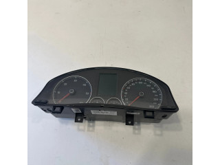 Панель приборов 1K0920874B, V0002000   Volkswagen Golf Cross       