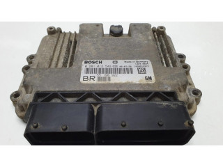 Блок управления двигателя 0281012549, 55198922   Opel Astra H