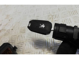 Řídící jednotka 0281031043, 9806460480   Peugeot 308 2015