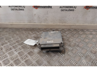 Блок управления двигателем ECU    RF5E, RF5E   Mazda 6