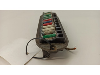 Блок предохранителей 0005458701   Mercedes-Benz COMPAKT W115    