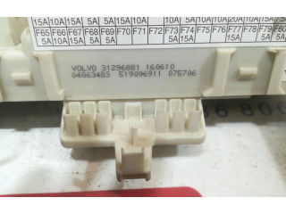   Pojistková skříňka 31296881, 31296881   Volvo S40 2010