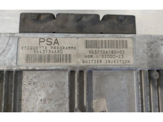 Блок управления двигателем ECU 9643134680   Peugeot 206+