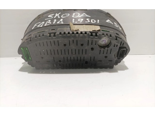 Přístrojová deska  Skoda Fabia Mk1 (6Y) 2004 88311298, 6y0920880l  