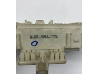   Pojistková skříňka 05004910, 519197024   Mazda 3  2006