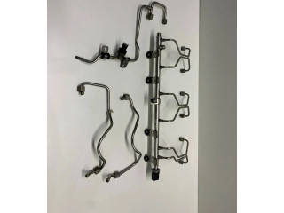 Vstřikovací lišta 7848363, 13537848363   BMW M3 F80     