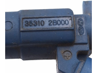 Vstřikovač 353102B000, 35310-2B000   Hyundai i30     