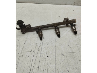 Форсунка 1955002040    Mazda 323 F   