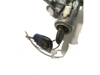 Комплект блоков управления 2120001332, 8966142A22   Toyota RAV 4 (XA20)