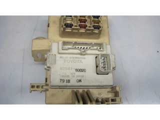 Блок предохранителей  8264160020   Toyota Land Cruiser (J100)    