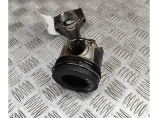 Поршень B47 D20 A 8519401, 8473777  BMW 4 F32 F33  