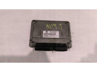 Блок управления двигателя 03D906033F   Volkswagen Polo IV 9N3