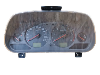 Pojistková skříňka Спидометр (приборный щиток) 30623048, 30623974A   Volvo S40, V40 2003