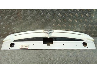 Передняя решётка Citroen Berlingo 2003-2007 года 9644758077, 9644758177      