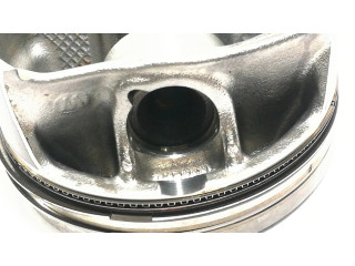 Píst 06M107099, 06M099   Porsche Cayenne (9Y0 9Y3)  pro benzínový motor 3.0  