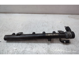 Vstřikovací lišta A6420703395   Mercedes-Benz GL X166    OM642.826 