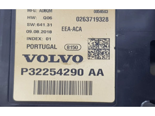 Přístrojová deska  Volvo V60 2019 32254290, 32254290  