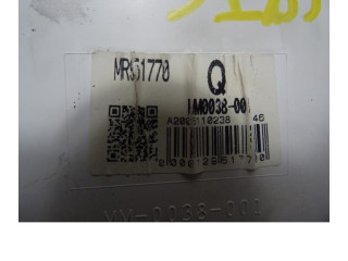 Панель приборов MR951770, MR951770   Mitsubishi Colt       