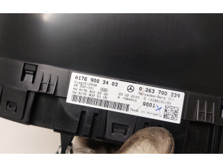 Přístrojová deska  Mercedes-Benz A W176 2015 A1769003403, 0263700339  
