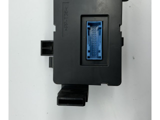 Блок управления климат-контролем 96530443XT, 8HZ   Peugeot 1007
