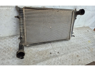 Интеркулер  1K0145803F   Volkswagen Caddy 