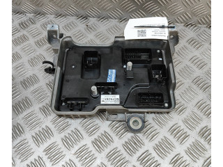 Блок комфорта 158399110C   Tesla Model Y   