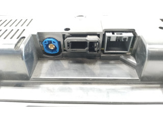 Přístrojová deska  BMW 2 F46 2017 9295446, 10467390  
